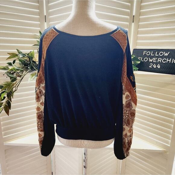 FREE PEOPLE CASUAL CLASH TOP SIZE MED - Picture 7 of 7